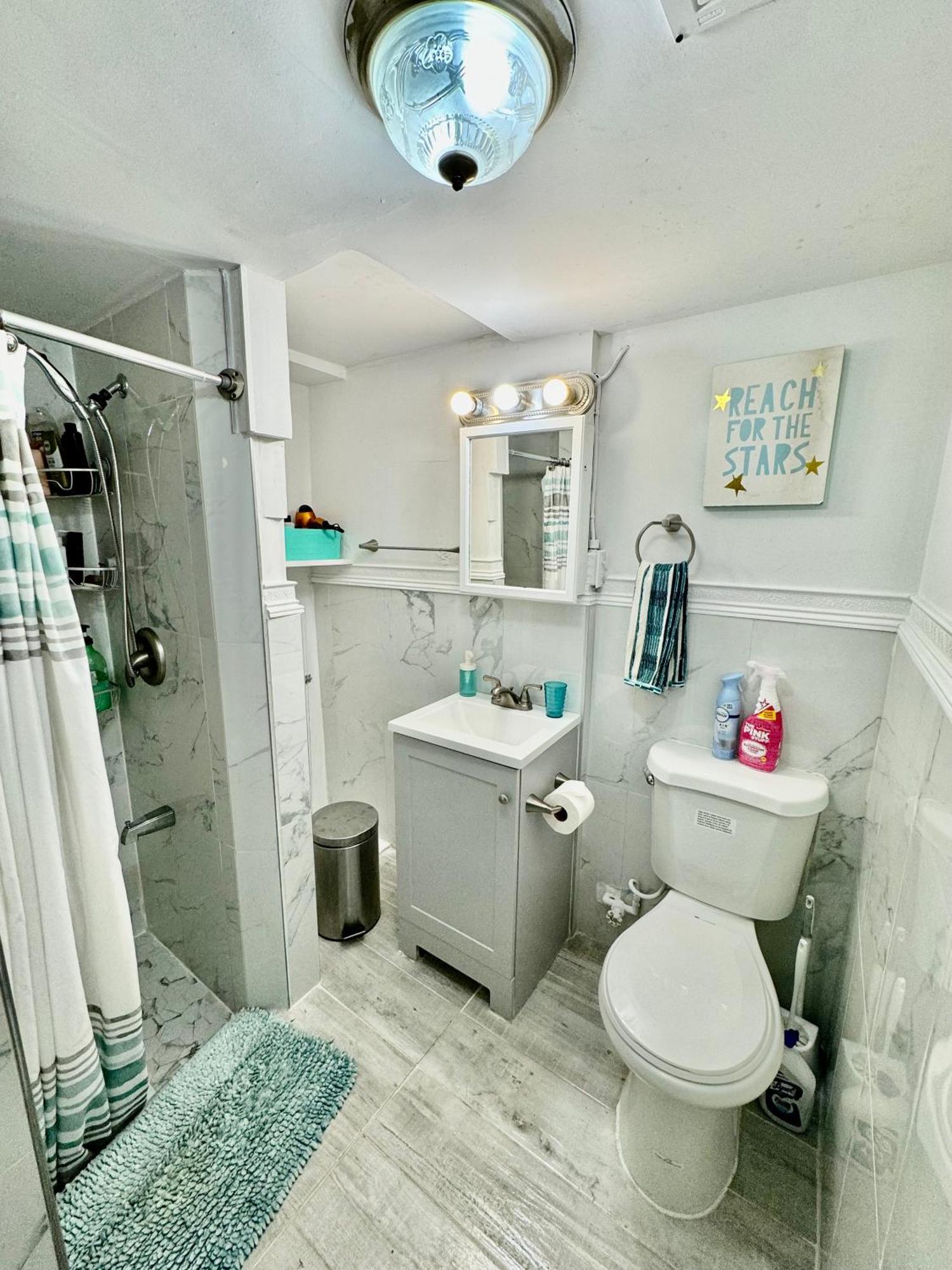 Cozy Private Room With Shared Bathroom On The 1St Floor - Conveniently Located Near Seatac Airport And Downtown 시애틀 외부 사진